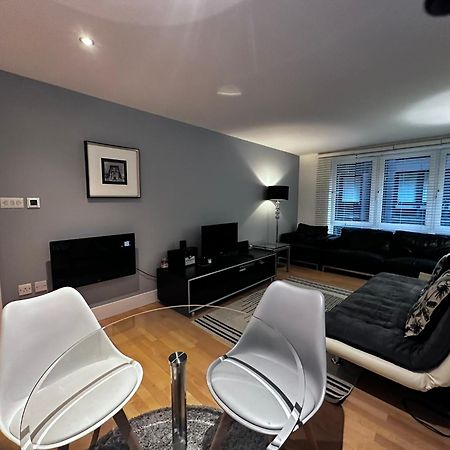 Modern Apartment In Central London By River Thames Екстер'єр фото